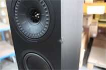 KEF Q550-BESCHÄDIGTE-B-WARE,Stkpreis Standlautsprecher