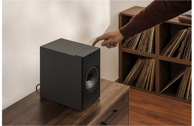 KEF Coda W -Paarpreis, aktive Regallautsprecher