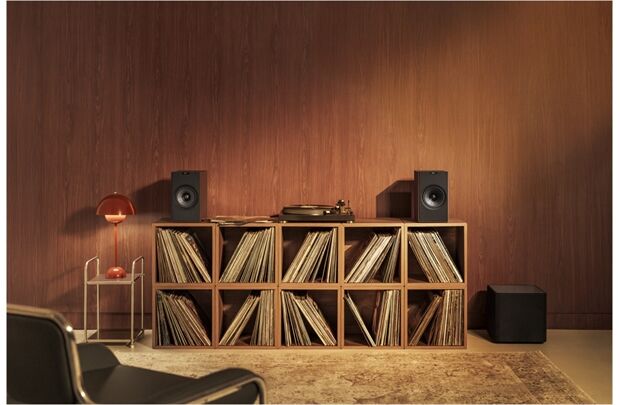 KEF Coda W -Paarpreis, aktive Regallautsprecher