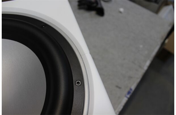 DALI SUB E-12F -BESCHÄDIGTE-B-WARE, Subwoofer, Heimkino