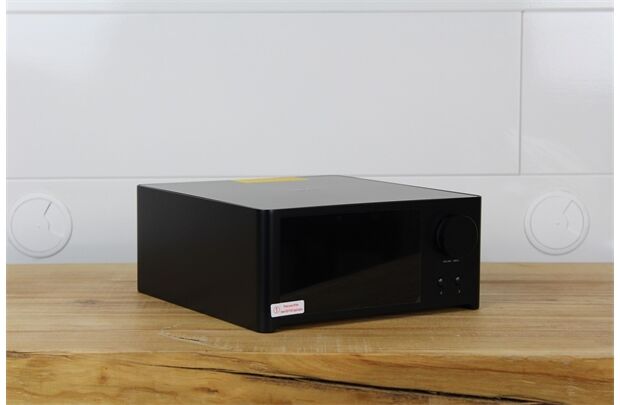 NAD C700 V2, Stereoamp, BluOS™