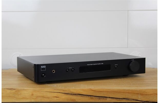 NAD C338, Stereo Vollverstärker