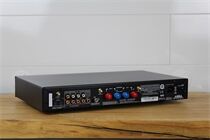 NAD C338, Stereo Vollverstärker