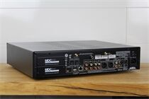 NAD C658 BluOS, Vorverstärker