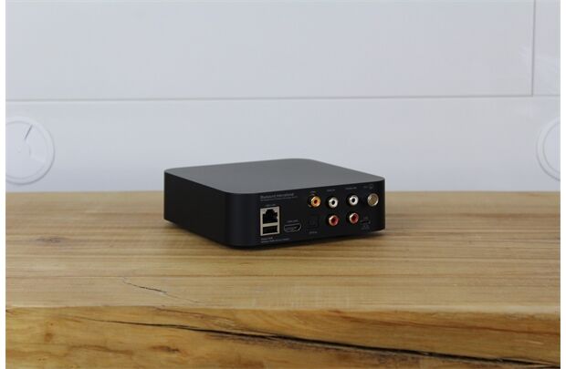 BLUESOUND Hub -Vorverstärker Netzwerkmodul
