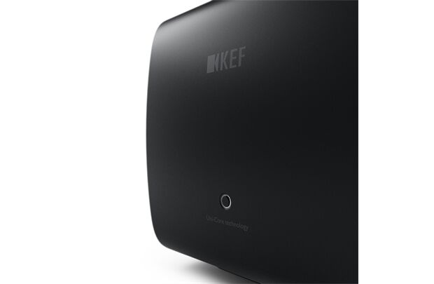//hidden-audio.de/media/image/99/fa/ae/KC62_Carbon-Black_closeup1.jpg
