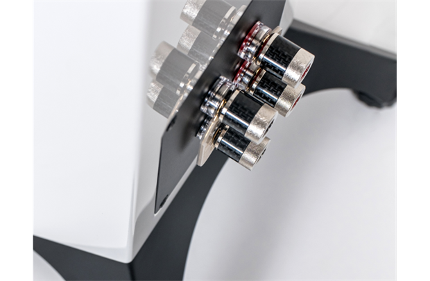 //hidden-audio.de/media/image/e4/d4/93/Concentro-S-White-Gallery-4-750x579.png