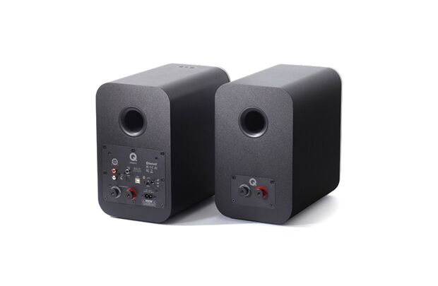 //hiddenaudio.netz-agenten.de/media/image/24/bd/23/qacoustics-m20-product-studio-white-bground-11_1.jpg